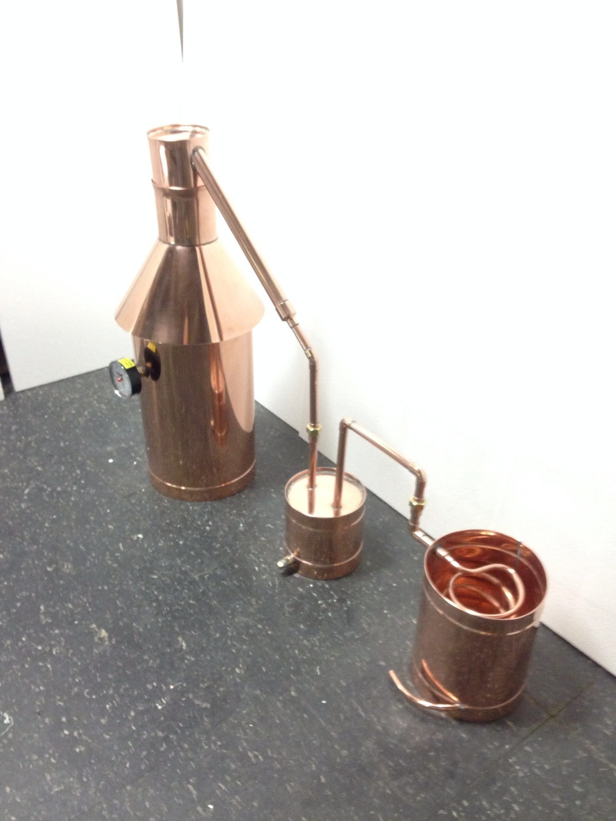 Copper Moonshine Still-Thumper and Worm-Heavy Pot Still 6 Gallon — copper still for sale